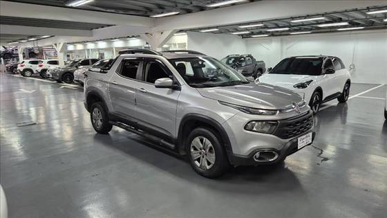 FIAT TORO 1.8 16V EVO FLEX FREEDOM AT6 FIAT TORO 1.8 16V EVO FLEX FREEDOM AT6
